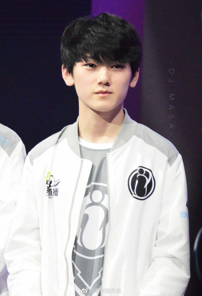 Trace Esports 签下 Midi 作为加入 Valorant 阵容的第六名选手